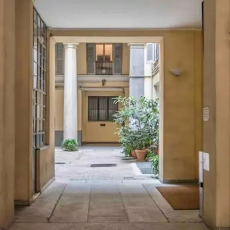 Guesthost - Cosy Milano-brera Daire Milano