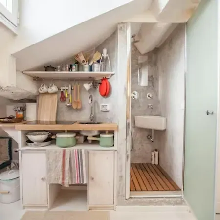 Guesthost - Cosy Milano-brera Appartement